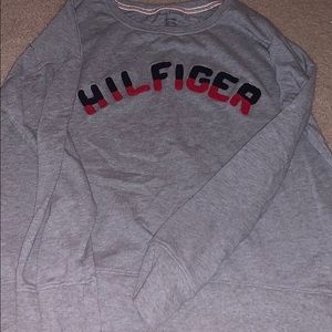 Tommy Hilfiger sweater